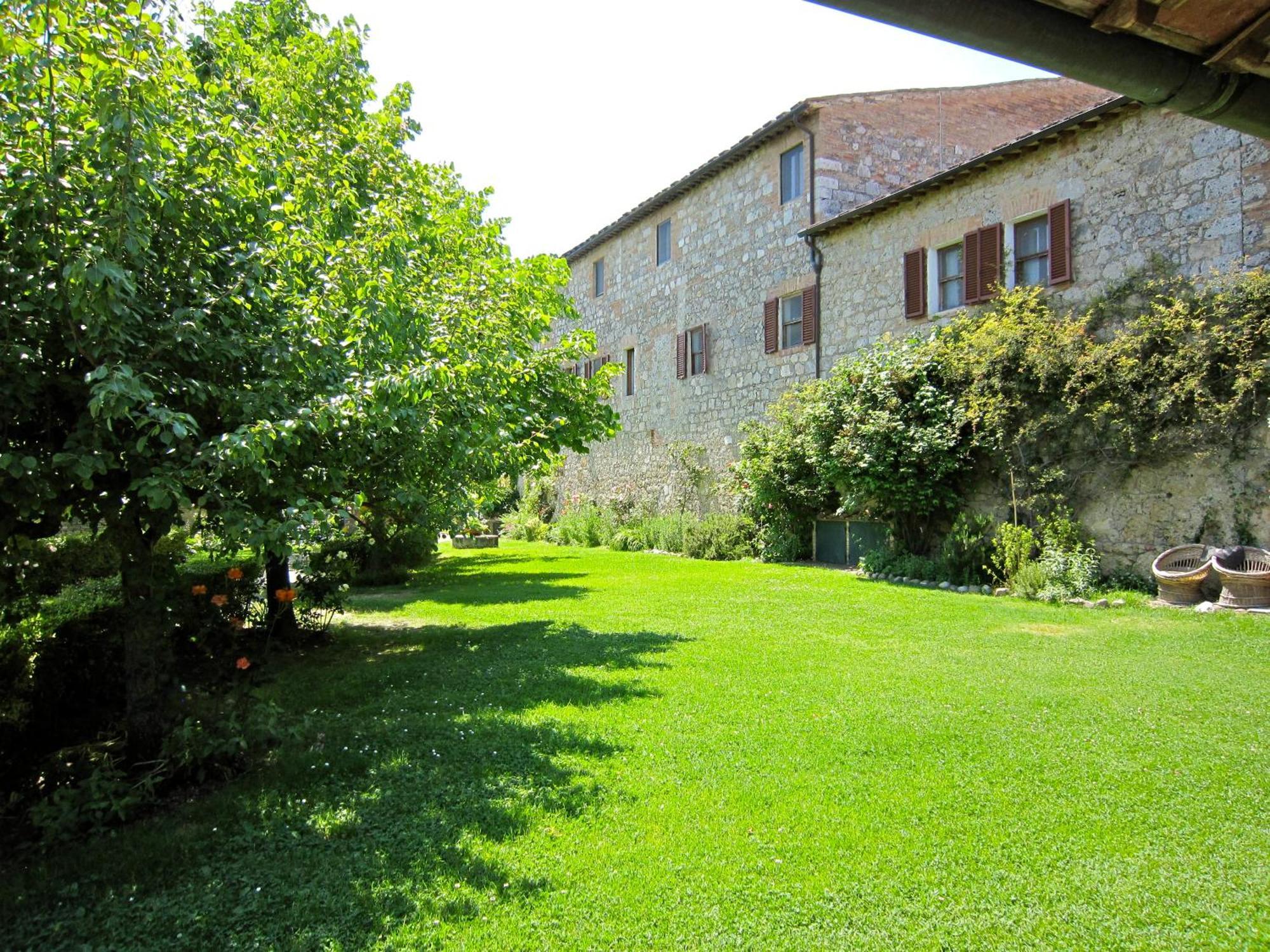 Tenuta Di Corsano Монтерони-д'Арбия Экстерьер фото